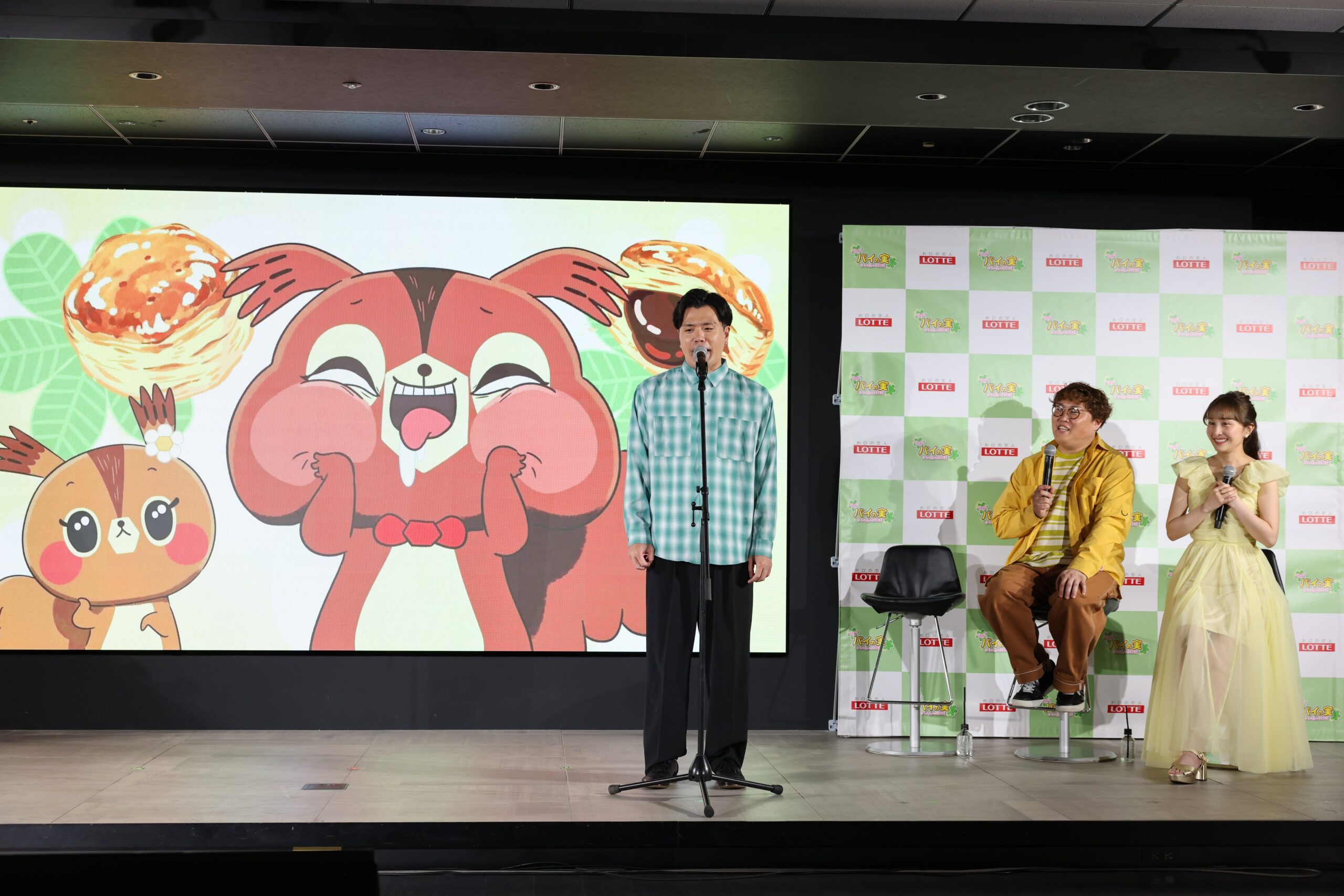 アフレコパフォーマンス中のゲスト陣